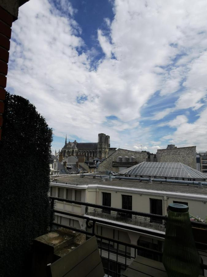 Suite De L'Etape - Vue Cathedrale Reims Eksteriør billede